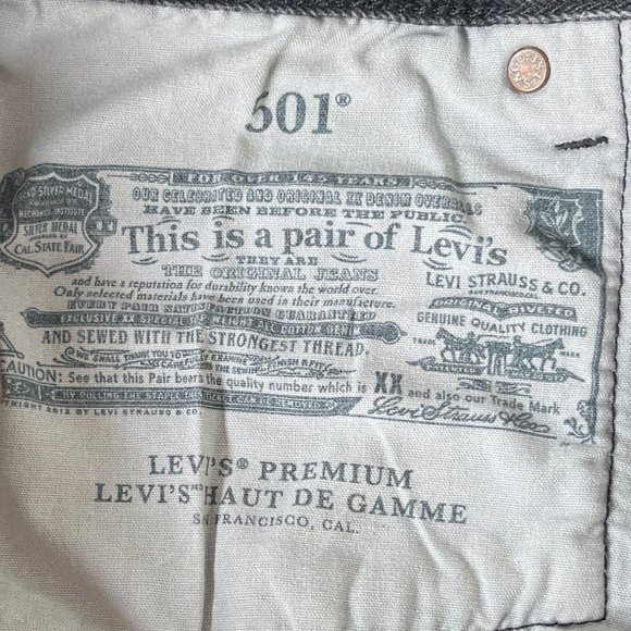 Size 26 LEVIS 501 High Rise Denim Shorts - Picture 4 of 4